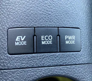 Toyota Auris Touring Sports 1.8 HSD Trend
