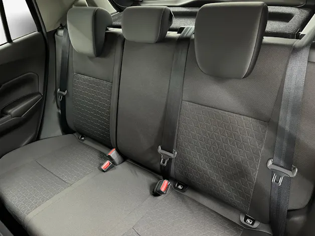 Suzuki Swift 1.2 Sakura Top Hybrid