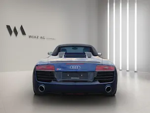 AUDI R8 Spyder 5.2 FSI V10 quattro S-Tronic