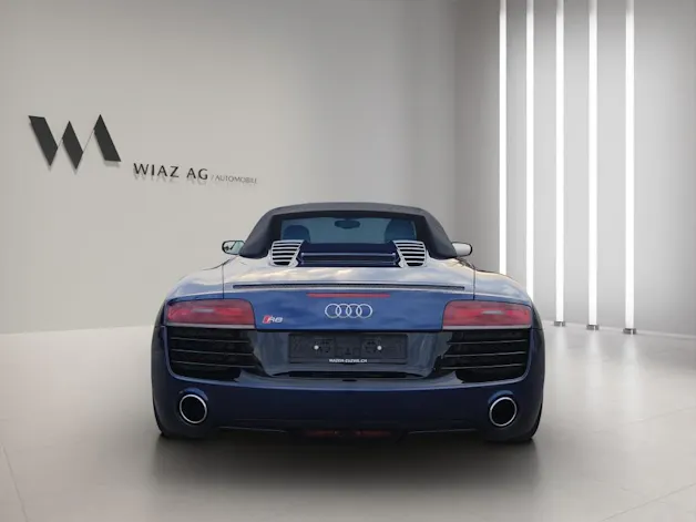 AUDI R8 Spyder 5.2 FSI V10 quattro S-Tronic