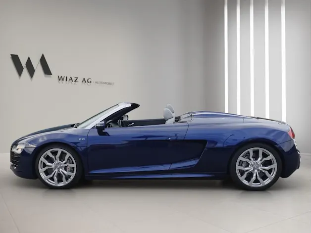 AUDI R8 Spyder 5.2 FSI V10 quattro S-Tronic