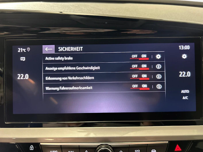 Fahrzeugbild OPEL GRANDLAND