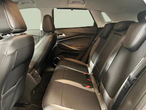 https://vehicle.imgix.net/4500060/8b4ecbcf-c12d-4eac-99e4-dcc5b0e3770c.jpg