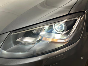 https://vehicle.imgix.net/4500078/9b579f77-7bff-49d7-a675-744819ff72d4.jpg