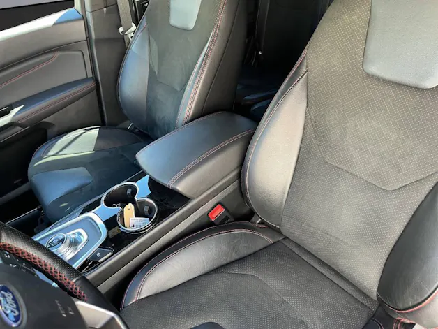 FORD S-Max 2.0 TDCi 190 ST-Line 4x4 / 7 Plätze