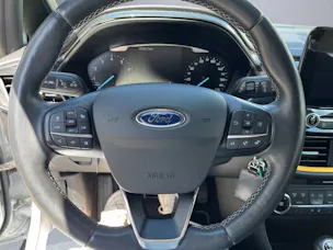 FORD Fiesta 1.0 EcoB Active mit AHK!