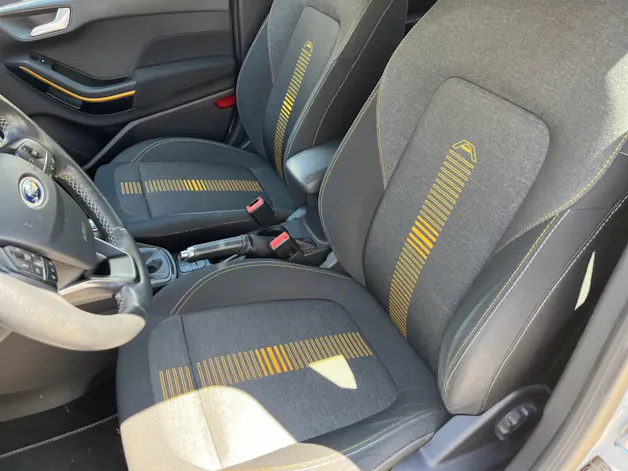 FORD Fiesta 1.0 EcoB Active mit AHK!