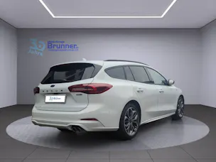FORD Focus Station Wagon 1.0i EcoB ST-LineX