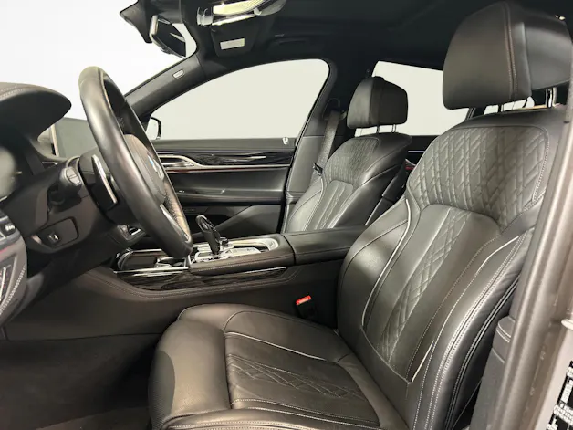 BMW 7er Reihe G11 730d xDrive SAG