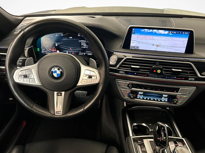 image du véhicule BMW 7 SERIES