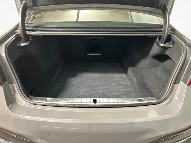 BMW 7er Reihe G11 730d xDrive SAG