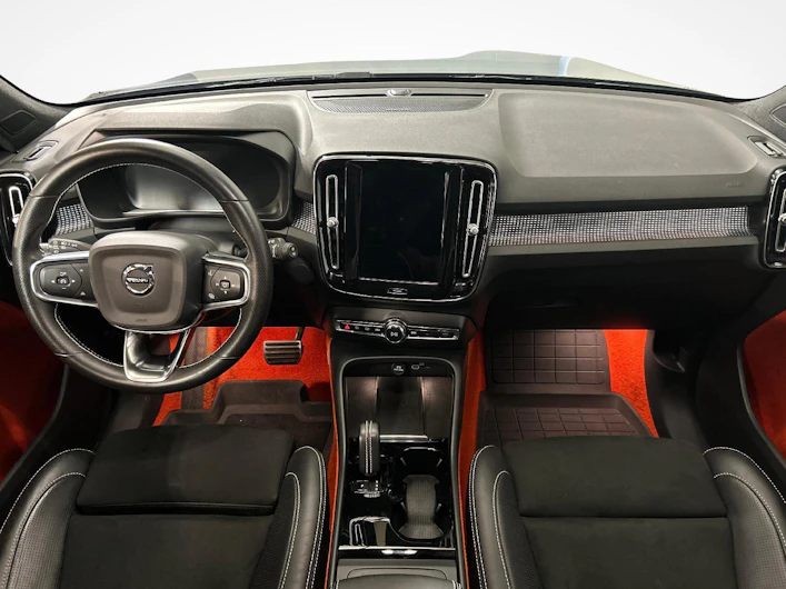 image du véhicule VOLVO XC40