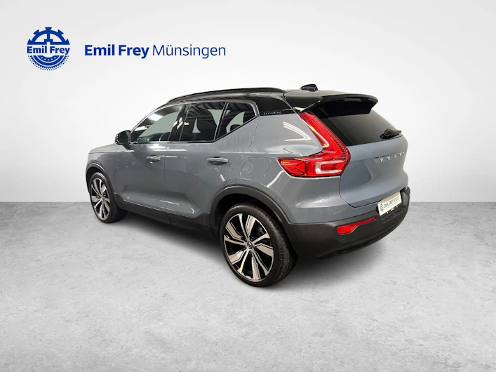 image du véhicule VOLVO XC40
