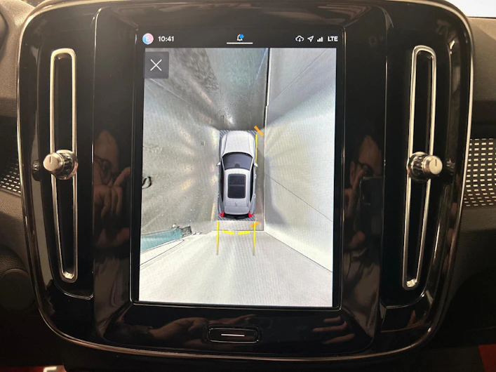image du véhicule VOLVO XC40