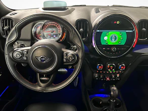 https://vehicle.imgix.net/4500113/f00b3b3a-6d08-4fe4-8e31-c8ef27df72c8.jpg