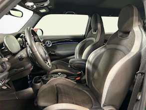 https://vehicle.imgix.net/4500115/b06fd99b-f9f9-4a75-aade-2e6b391ebf59.jpg