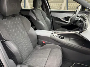PEUGEOT 3008 e-GT Exclusive AWD