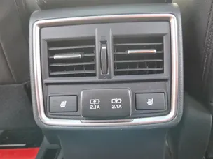 Subaru Forester Station 2.0i e-Boxer Black Edition