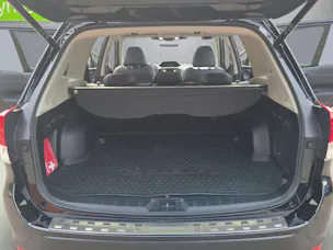 Subaru Forester Station 2.0i e-Boxer Black Edition