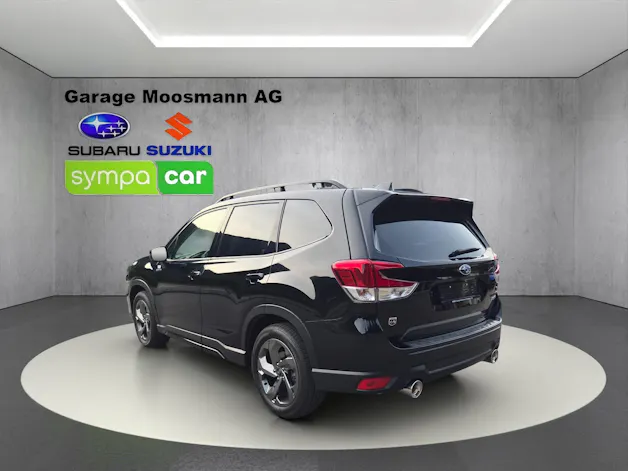 Subaru Forester Station 2.0i e-Boxer Black Edition