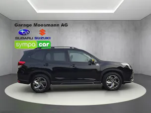 Subaru Forester Station 2.0i e-Boxer Black Edition