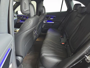 https://vehicle.imgix.net/4500168/52ec95c6-921d-4140-98a3-062e8fa4c3e6.jpg