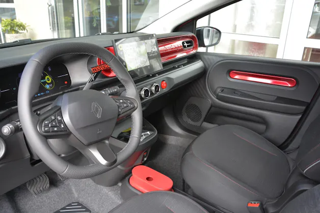 RENAULT Twingo E-Tech Urban Range techno