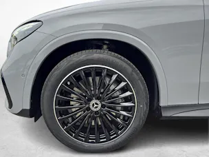 MERCEDES-BENZ GLC 300 4MATIC AMG Line