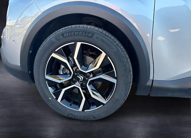 CITROEN Citroën e-C4 X Shine Pack
