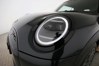 https://vehicle.imgix.net/4500197/774b79aa-8b9c-4725-aae1-2f8c994c0423.jpg