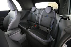 Fahrzeugbild MINI Cabrio F67 2.0i Cooper