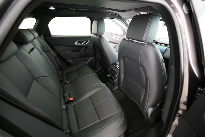 Fahrzeugbild LAND ROVER RANGE ROVER VELAR