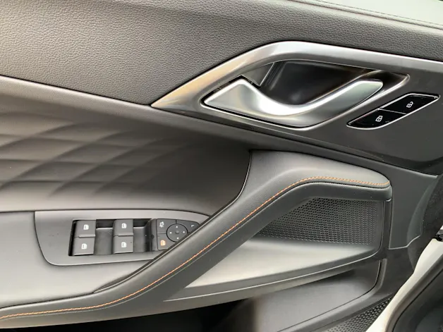 MG HS 1.5 Hybrid Luxury