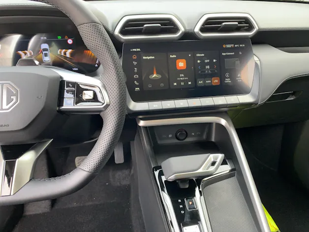 MG ZS 1.5 Hybrid+ Luxury