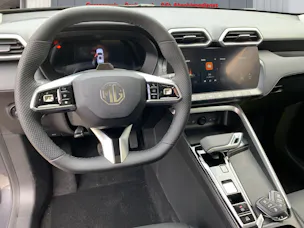 MG ZS 1.5 Hybrid+ Luxury