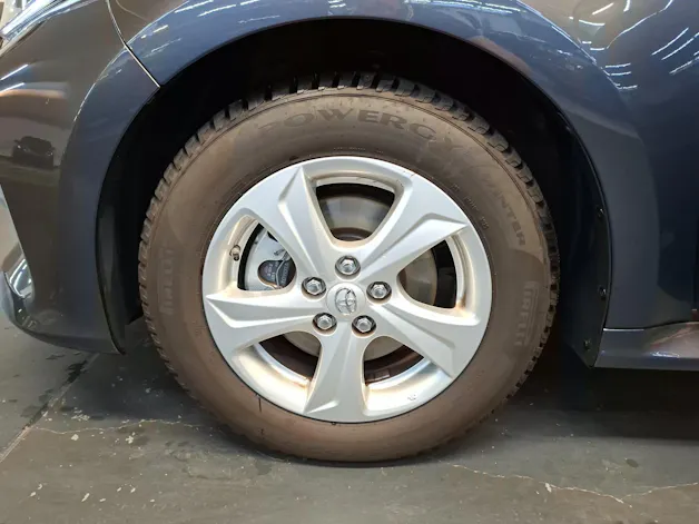 Toyota Yaris 1.5 VVT-i HSD Trend