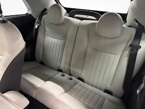 https://vehicle.imgix.net/4500332/22a1ce4e-5f26-4282-9493-c50d87bcf062.jpg