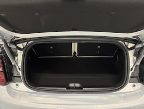 https://vehicle.imgix.net/4500332/d2a0dadc-0cef-4b76-9291-86edcfd376af.jpg