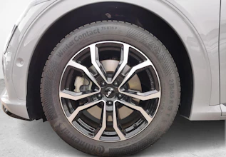 https://vehicle.imgix.net/4500429/7e72e04b-2b1a-4a1f-8946-e2d1dac3a3c3.jpg