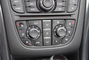 OPEL Cascada 1.6 T 170 eTEC Cosmo