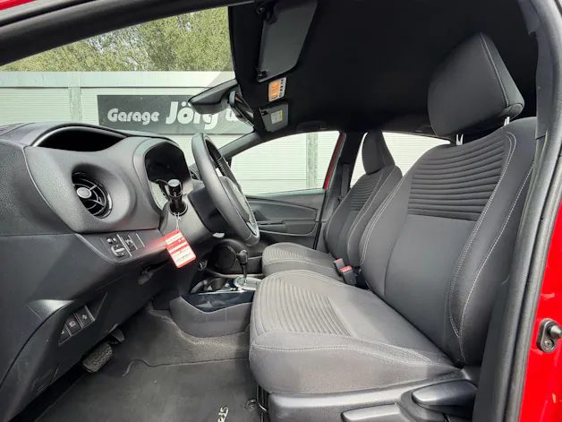 Toyota Yaris 1.5 VVT-i HSD Comfort
