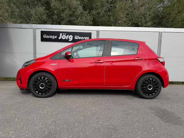 Toyota Yaris 1.5 VVT-i HSD Comfort