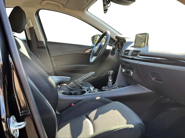 FORTHING Mazda 3 2.2 D Ambition