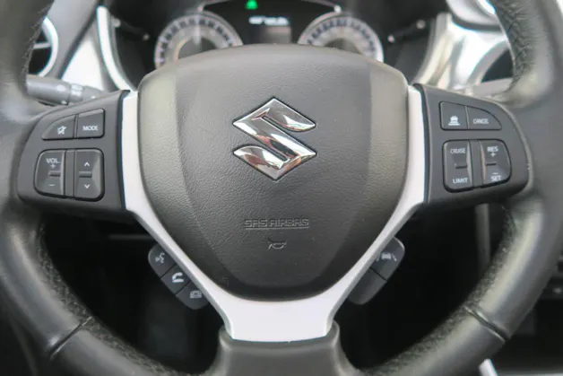 Suzuki Vitara 1.5 Compact Top Hybrid 4x4