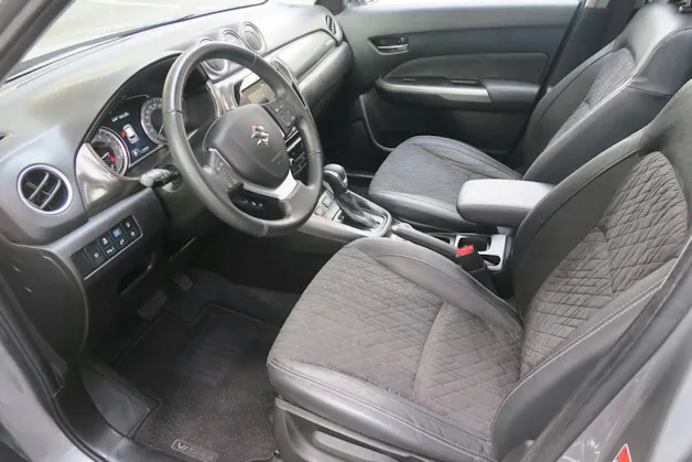 Suzuki Vitara 1.5 Compact Top Hybrid 4x4