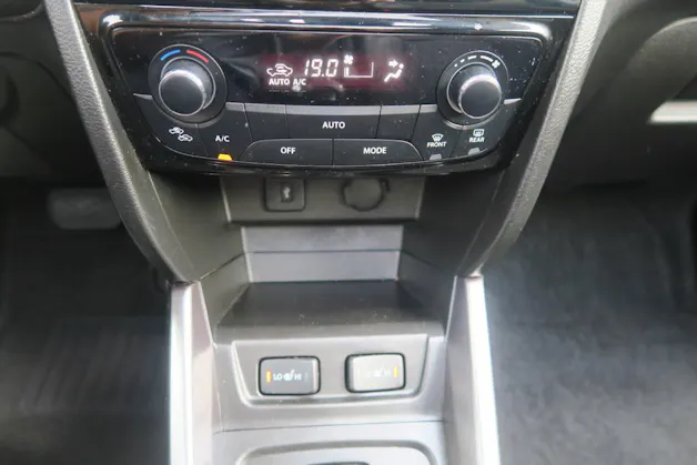 Suzuki Vitara 1.5 Compact Top Hybrid 4x4