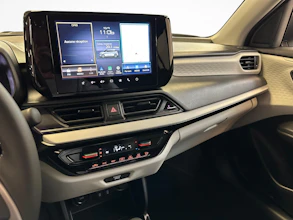 https://vehicle.imgix.net/4500586/3eb2bc41-d6d6-45b7-b077-3cdd29ab28cb.jpg