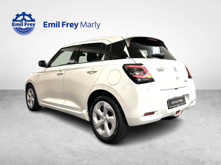 immagine del veicolo SUZUKI SWIFT