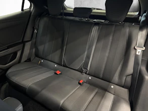 https://vehicle.imgix.net/4500692/a7315034-87da-4b27-957b-ddf109ef5ef5.jpg