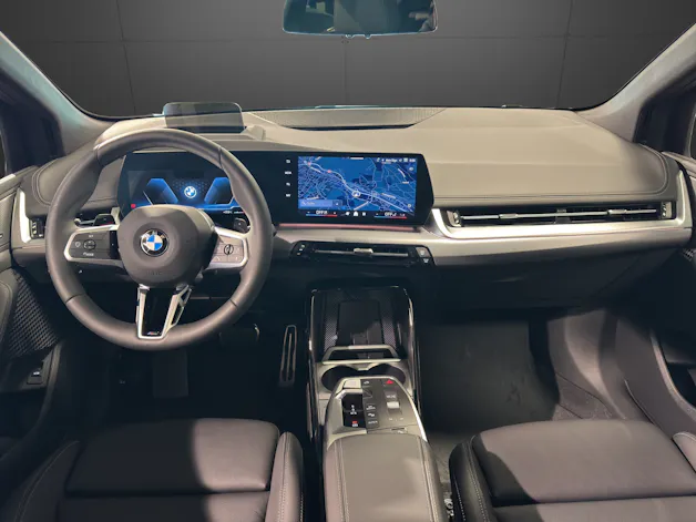 BMW 2er Reihe U06 Active Tourer 220i paddles